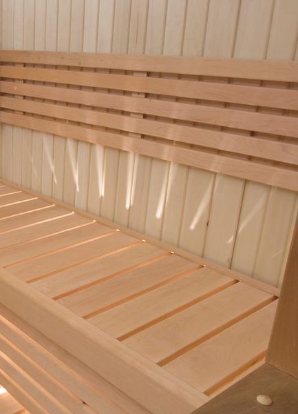 Installazione di una piccola sauna mod. Variant in un centro estetico