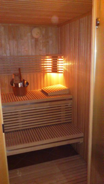 Installazione di piccola bio-sauna mod. Variant presso privato