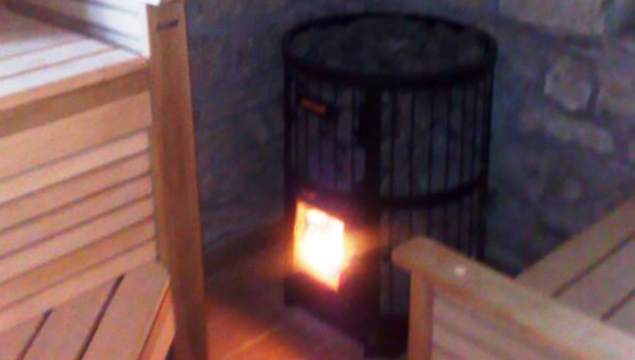 Precut sauna with Legend stove