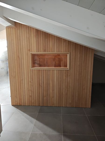 Sauna su misura in soppalco mansardato a Martellago